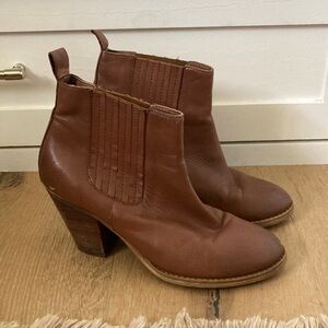 Brown Leather Short Heeled Boots